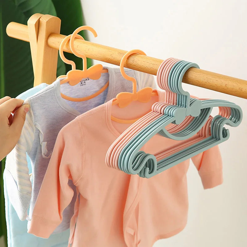 4Pcs Children Clothes Hanger Portable Display Baby Clothing Organizer Hangers - Windproof and Durable